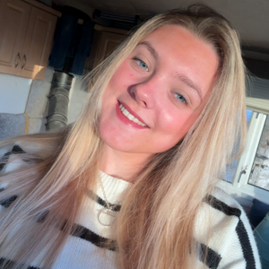 Sponsor Tia on her fundraising page.